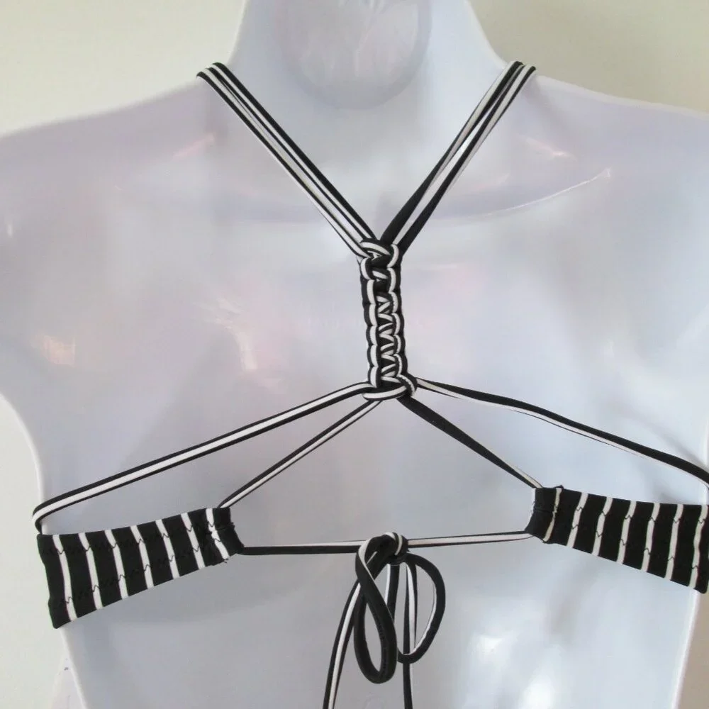 CUPSHE Bikini Set Back Braided Straps with Reversible Bottom Sz S NWT - Picture 11 of 12